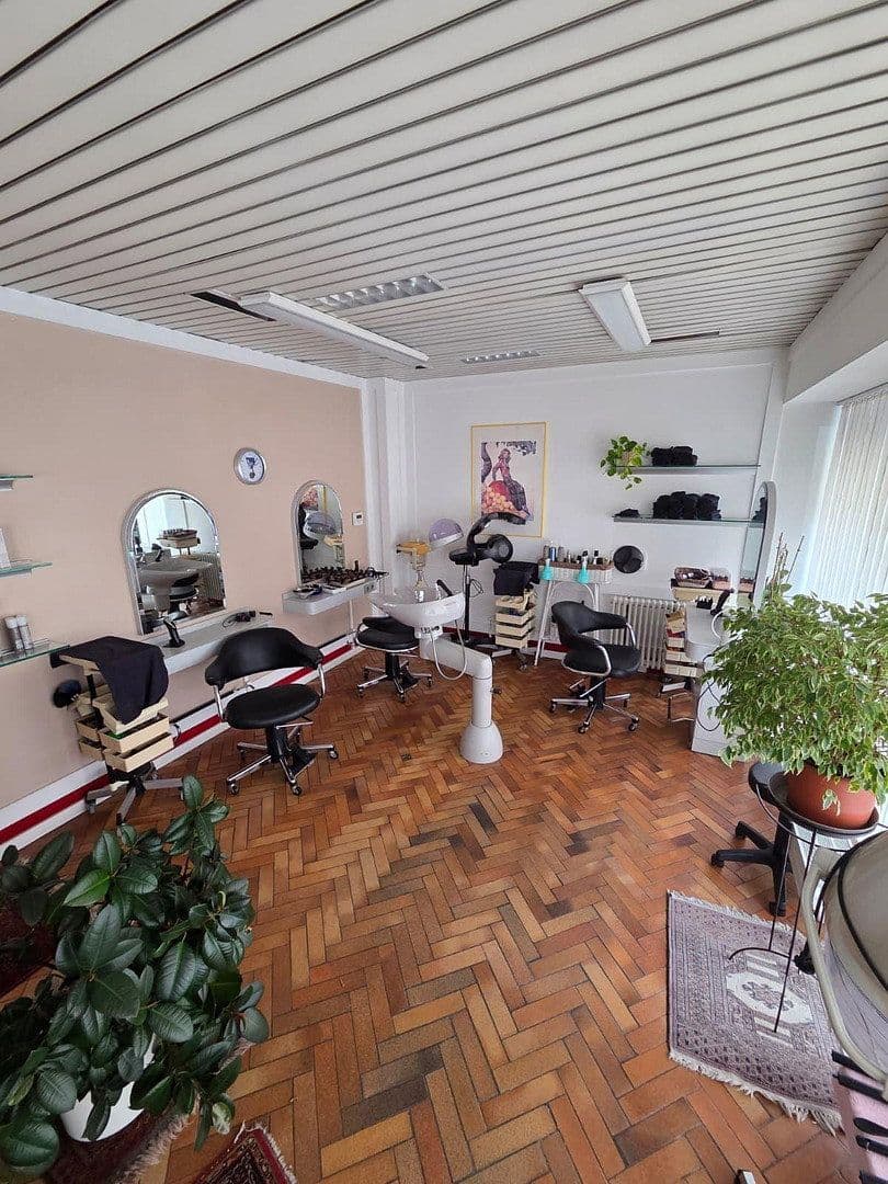 office to rent, 43 m², Oberndorferstraße 23, Schramberg, Baden-Württemberg office to rent, 43 m², Oberndorferstraße 23, Schramberg, Baden-Württemberg