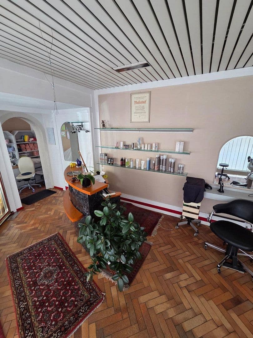 office to rent, 43 m², Oberndorferstraße 23, Schramberg, Baden-Württemberg office to rent, 43 m², Oberndorferstraße 23, Schramberg, Baden-Württemberg