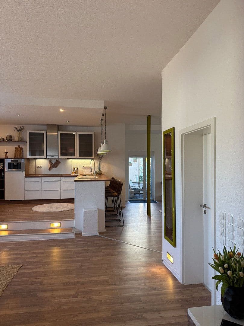3 bedroom with open-plan kitchen flat for sale, 165 m², Freiberg am Neckar, Baden-Württemberg 3 bedroom with open-plan kitchen flat for sale, 165 m², Freiberg am Neckar, Baden-Württemberg