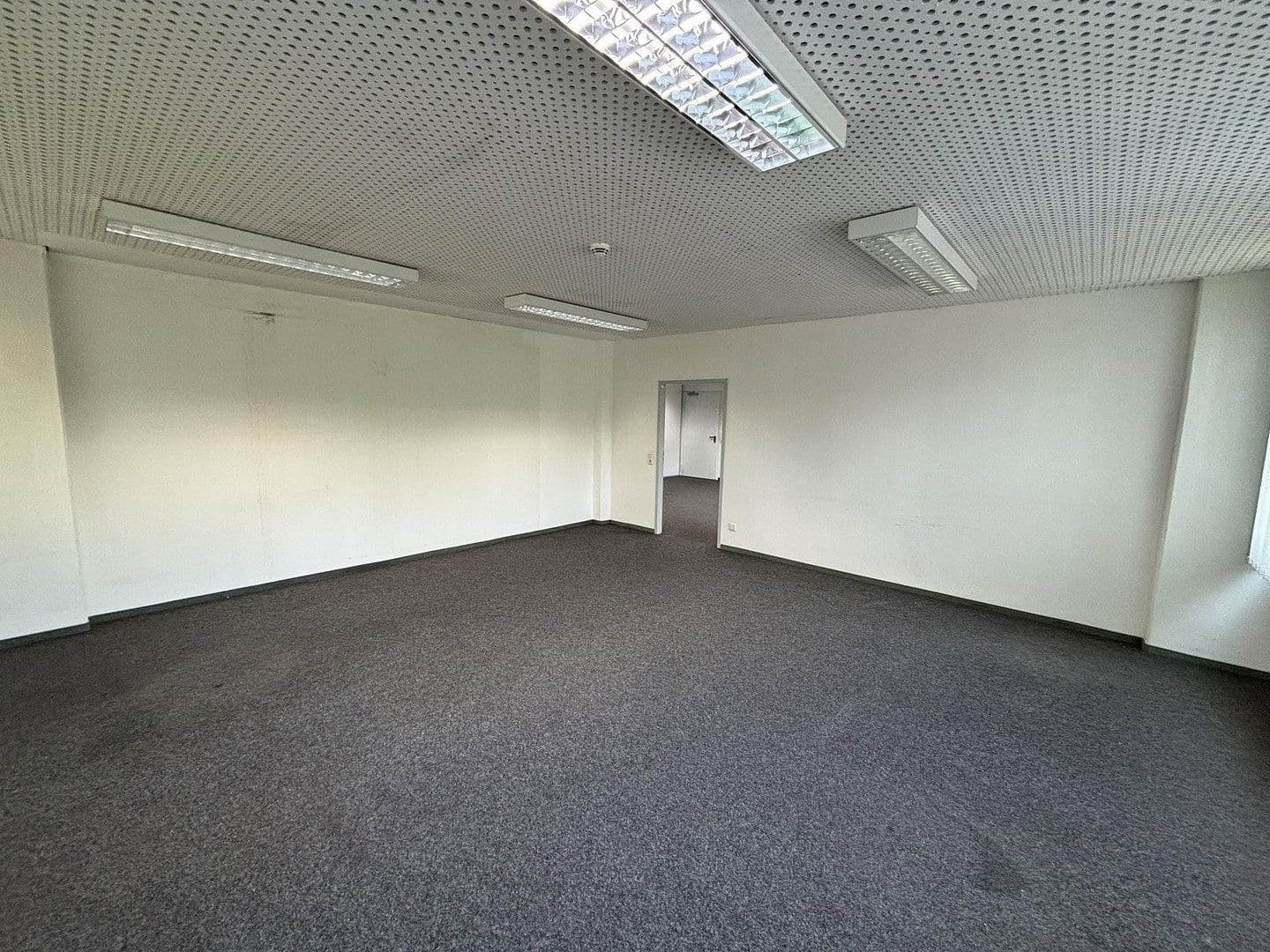office to rent, 120 m², Münsterstrasse 330, Düsseldorf, North Rhine-Westphalia office to rent, 120 m², Münsterstrasse 330, Düsseldorf, North Rhine-Westphalia