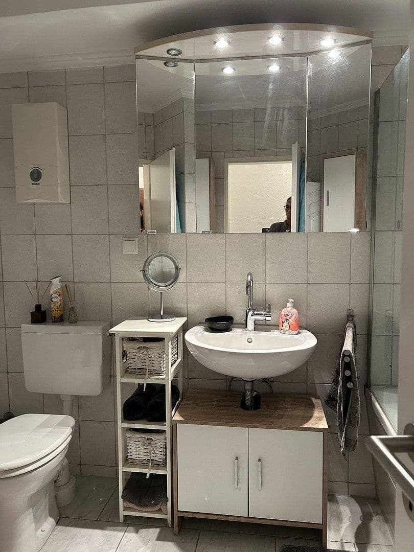 3 bedroom flat to rent, 72 m², Brücke 45, Neuss, North Rhine-Westphalia 3 bedroom flat to rent, 72 m², Brücke 45, Neuss, North Rhine-Westphalia
