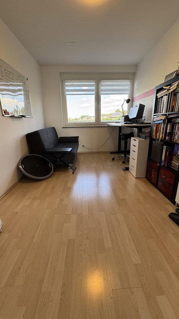 2 bedroom with open-plan kitchen flat to rent, 88 m², Goldbergstrasse 52, Nieder-Olm, Rhineland-Palatinate 2 bedroom with open-plan kitchen flat to rent, 88 m², Goldbergstrasse 52, Nieder-Olm, Rhineland-Palatinate