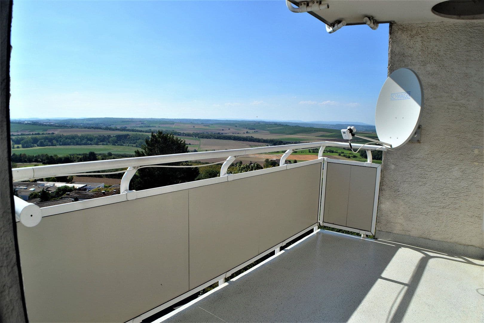 2 bedroom with open-plan kitchen flat to rent, 88 m², Goldbergstrasse 52, Nieder-Olm, Rhineland-Palatinate 2 bedroom with open-plan kitchen flat to rent, 88 m², Goldbergstrasse 52, Nieder-Olm, Rhineland-Palatinate