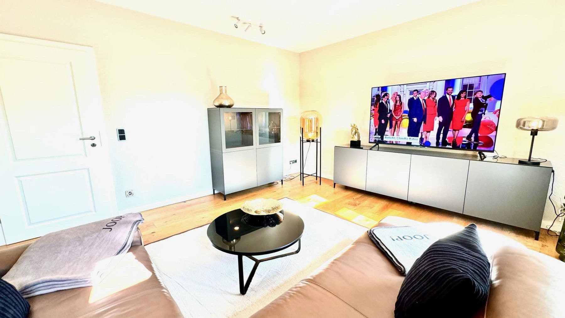2 bedroom flat to rent, 57 m², Hegelstrasse.1, Zwickau, Saxony 2 bedroom flat to rent, 57 m², Hegelstrasse.1, Zwickau, Saxony