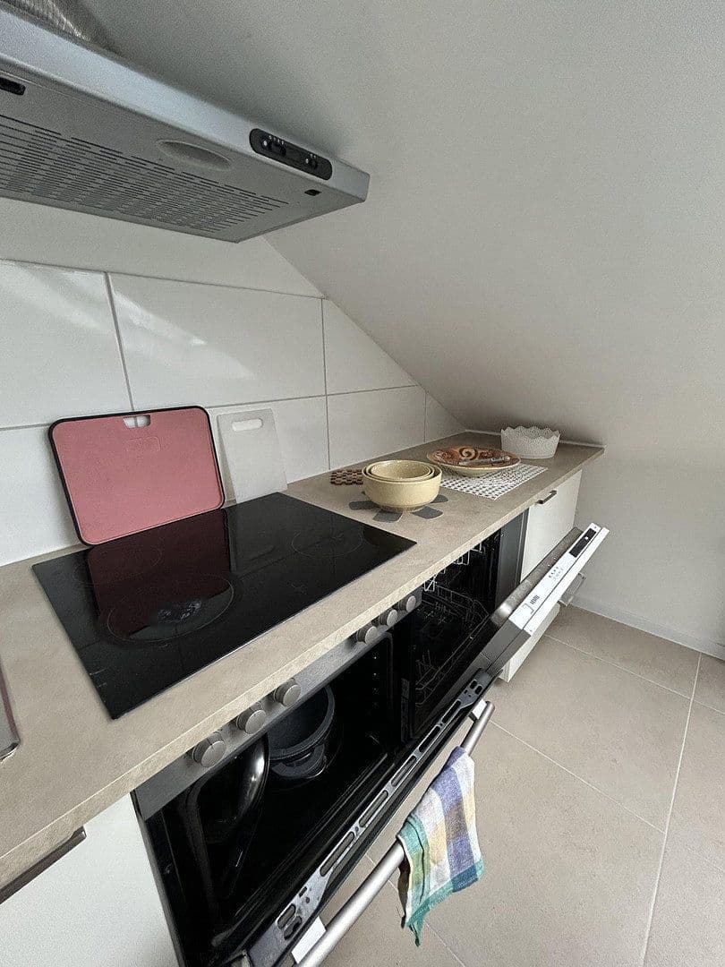 3 bedroom flat to rent, 15 m², Karlsruhe, Baden-Württemberg 3 bedroom flat to rent, 15 m², Karlsruhe, Baden-Württemberg