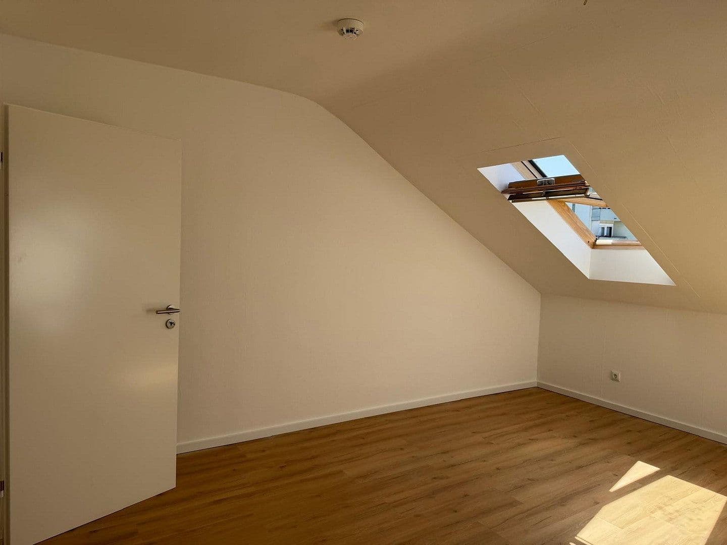 3 bedroom flat to rent, 83 m², Maintal, Hesse 3 bedroom flat to rent, 83 m², Maintal, Hesse