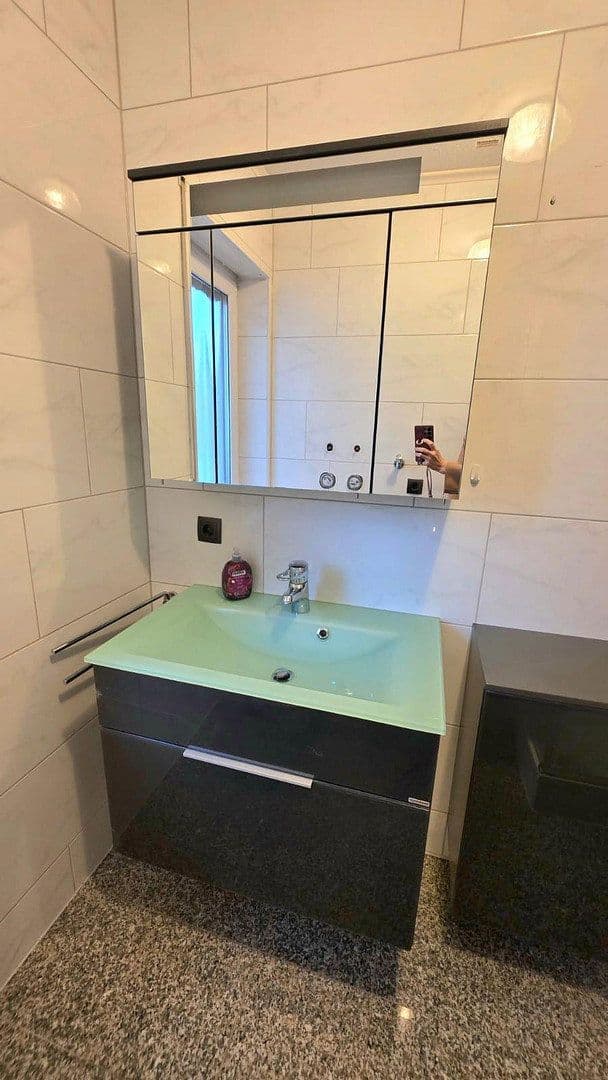 2 bedroom with open-plan kitchen flat for sale, 101 m², Schönaich, Baden-Württemberg 2 bedroom with open-plan kitchen flat for sale, 101 m², Schönaich, Baden-Württemberg