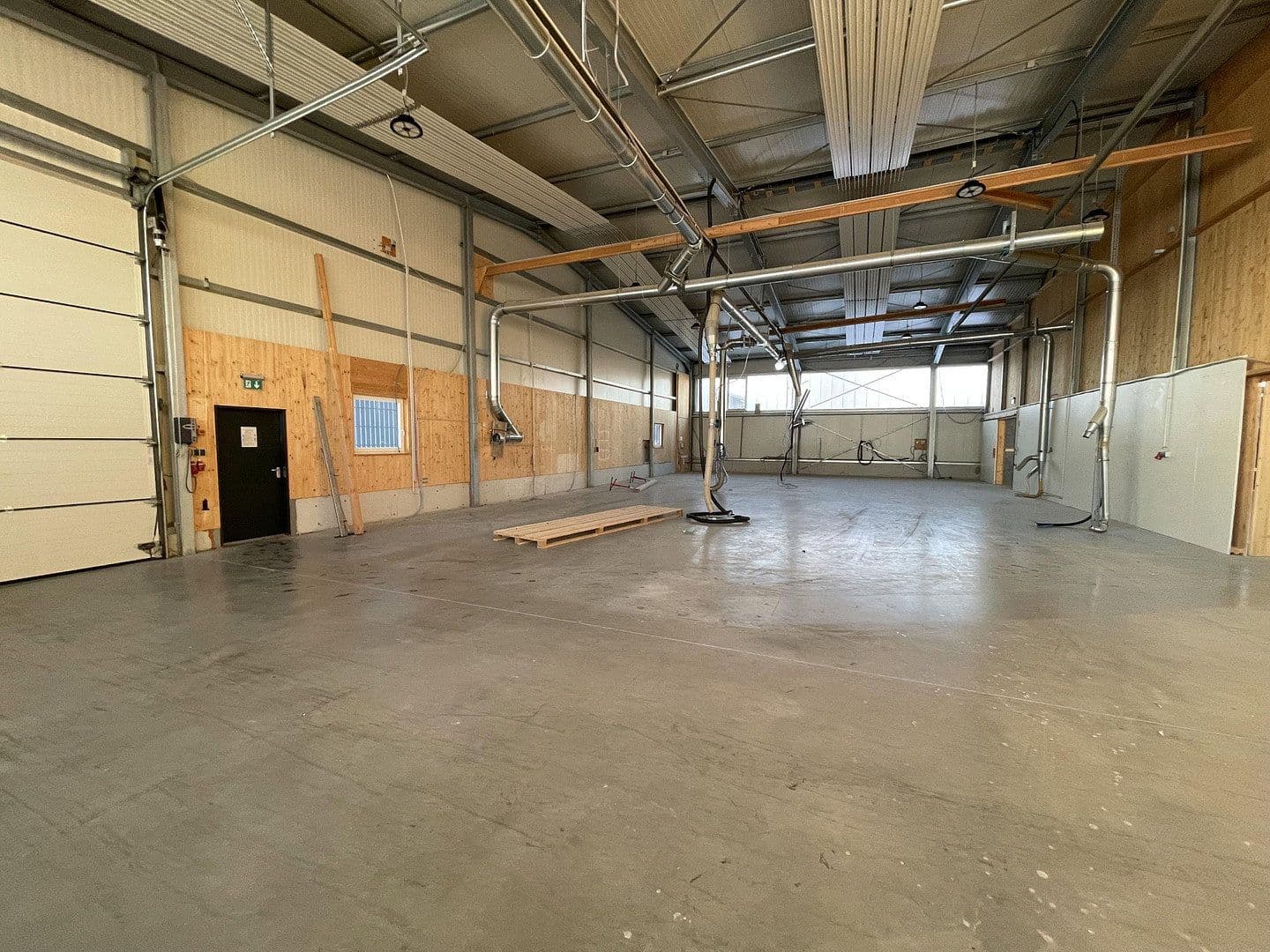 non-residential property to rent, 1,580 m², Allinger Straße 8c, Vilshofen an der Donau, Bavaria non-residential property to rent, 1,580 m², Allinger Straße 8c, Vilshofen an der Donau, Bavaria