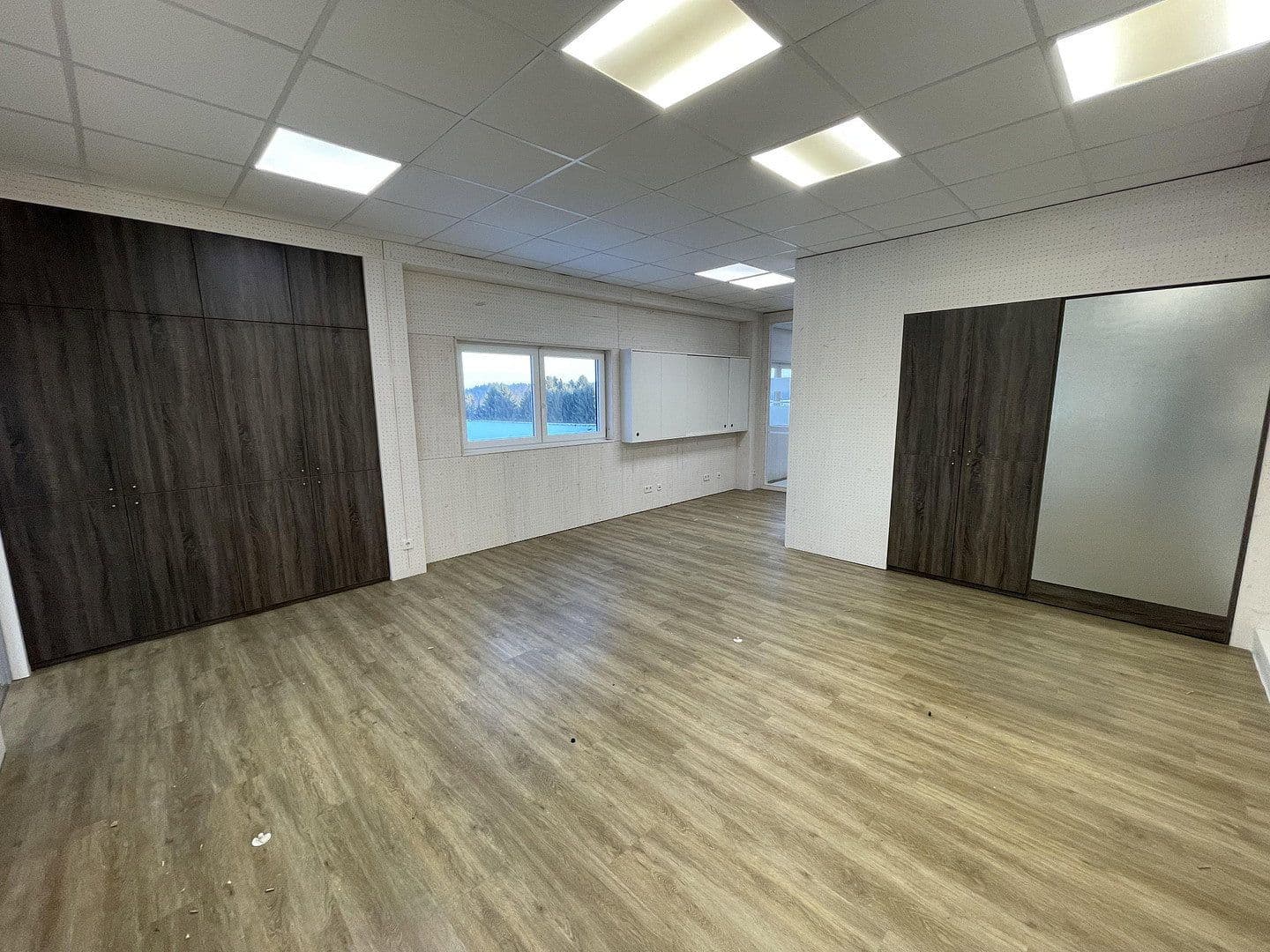 non-residential property to rent, 1,580 m², Allinger Straße 8c, Vilshofen an der Donau, Bavaria non-residential property to rent, 1,580 m², Allinger Straße 8c, Vilshofen an der Donau, Bavaria