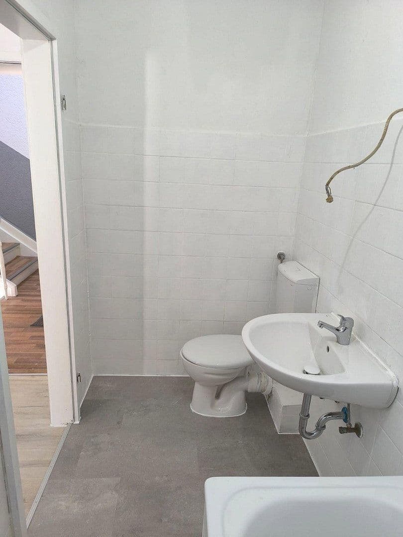 2 bedroom flat to rent, 45 m², Krayer Str. 30, Bochum, North Rhine-Westphalia 2 bedroom flat to rent, 45 m², Krayer Str. 30, Bochum, North Rhine-Westphalia