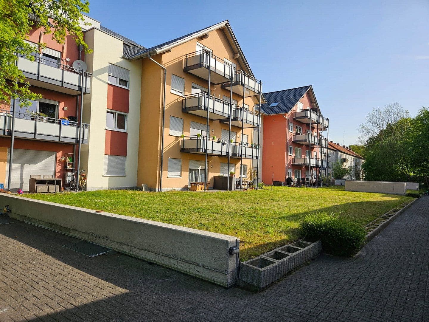house for sale, 2,459 m², An der Landwehr 25, Bielefeld, North Rhine-Westphalia house for sale, 2,459 m², An der Landwehr 25, Bielefeld, North Rhine-Westphalia