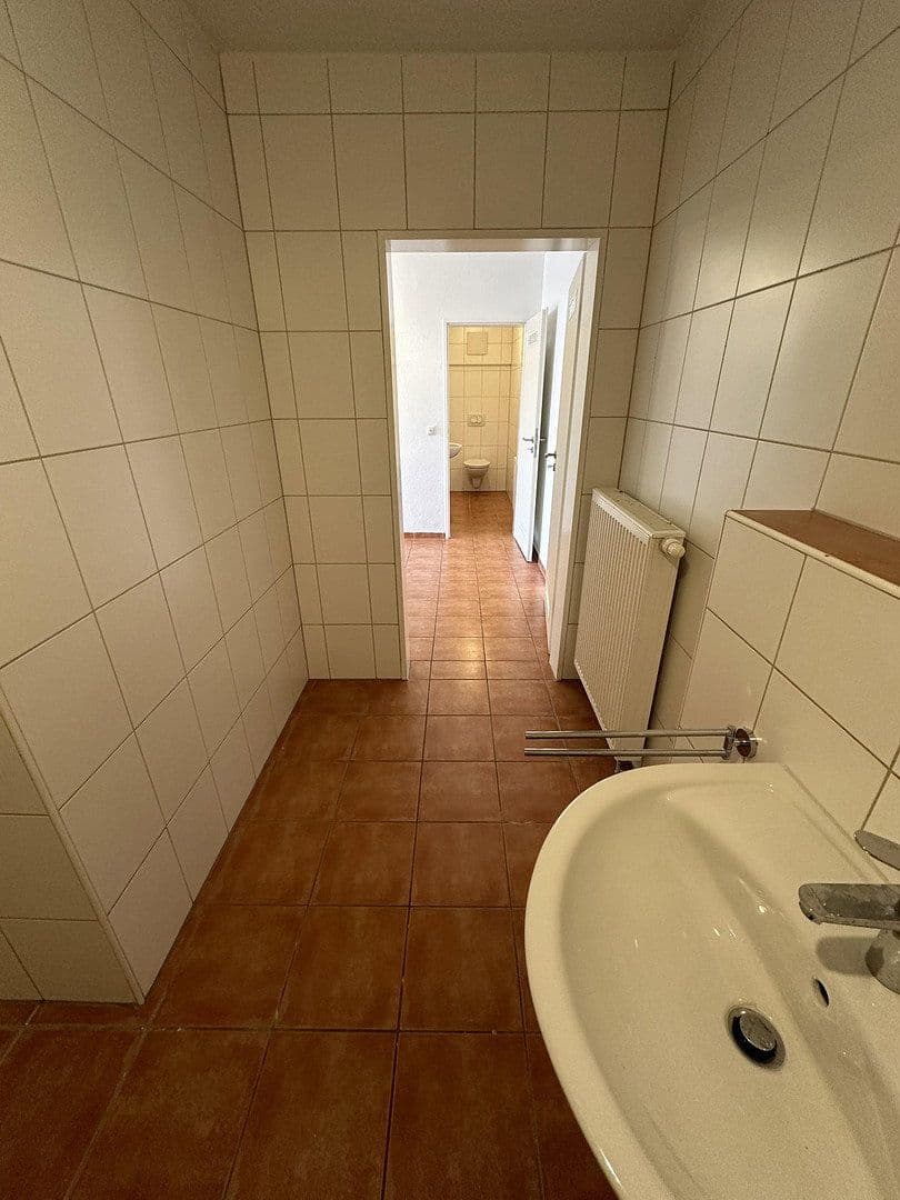house for sale, 2,459 m², An der Landwehr 25, Bielefeld, North Rhine-Westphalia house for sale, 2,459 m², An der Landwehr 25, Bielefeld, North Rhine-Westphalia