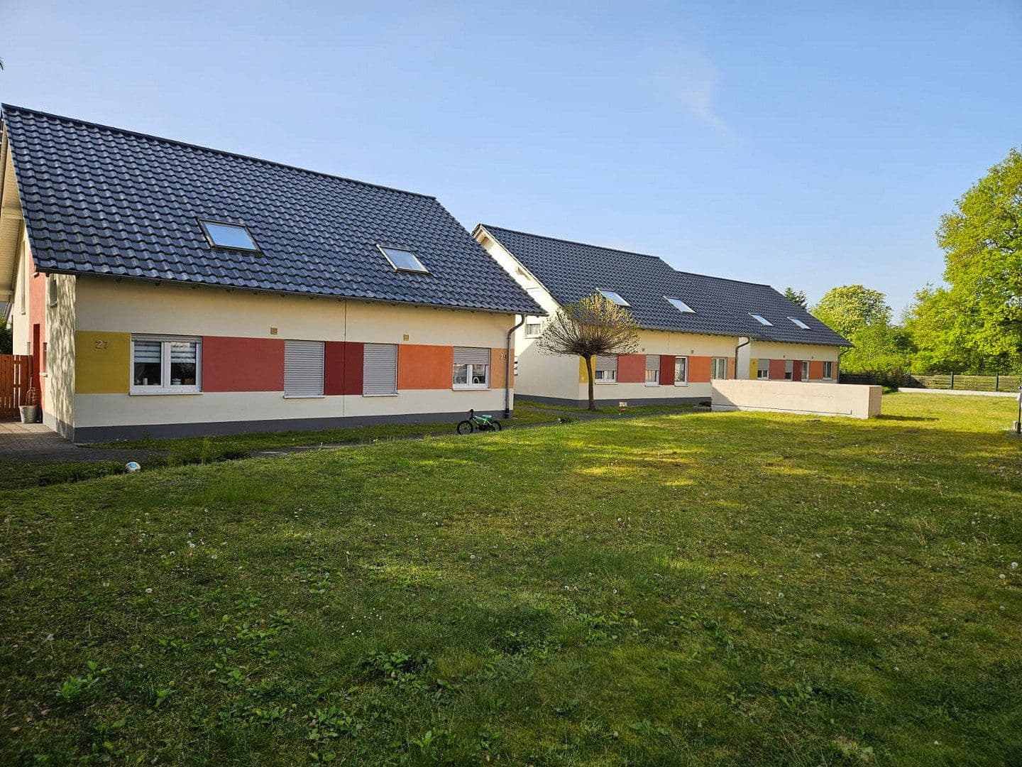 house for sale, 2,459 m², An der Landwehr 25, Bielefeld, North Rhine-Westphalia house for sale, 2,459 m², An der Landwehr 25, Bielefeld, North Rhine-Westphalia