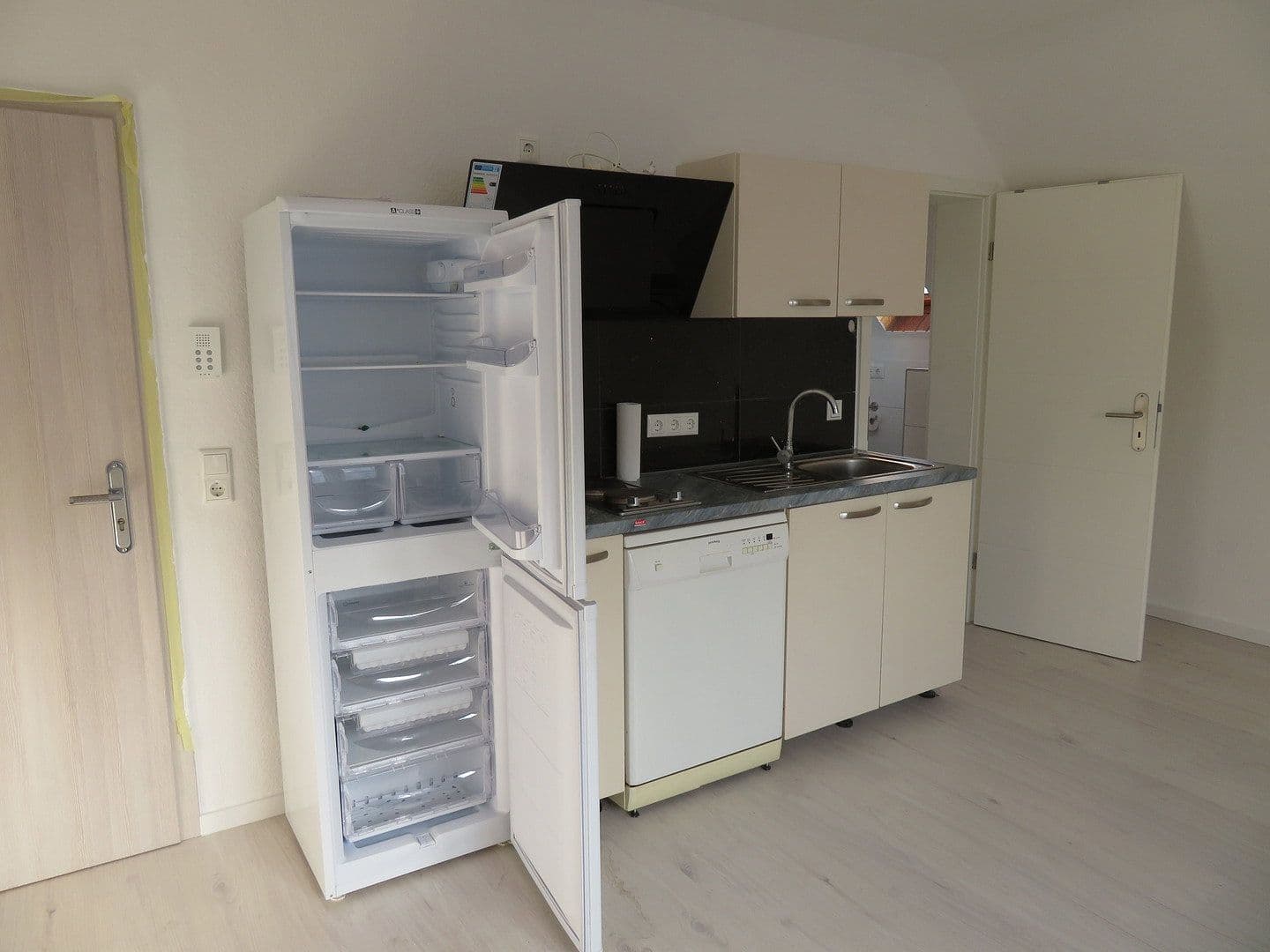 1 bedroom flat to rent, 30 m², Hetzerath, Rhineland-Palatinate 1 bedroom flat to rent, 30 m², Hetzerath, Rhineland-Palatinate