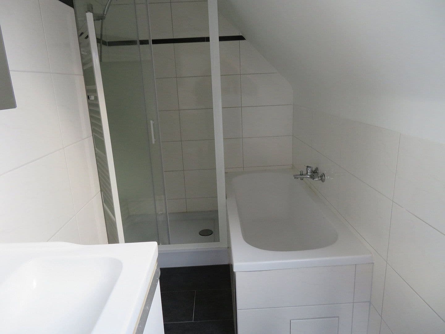 1 bedroom flat to rent, 30 m², Hetzerath, Rhineland-Palatinate 1 bedroom flat to rent, 30 m², Hetzerath, Rhineland-Palatinate
