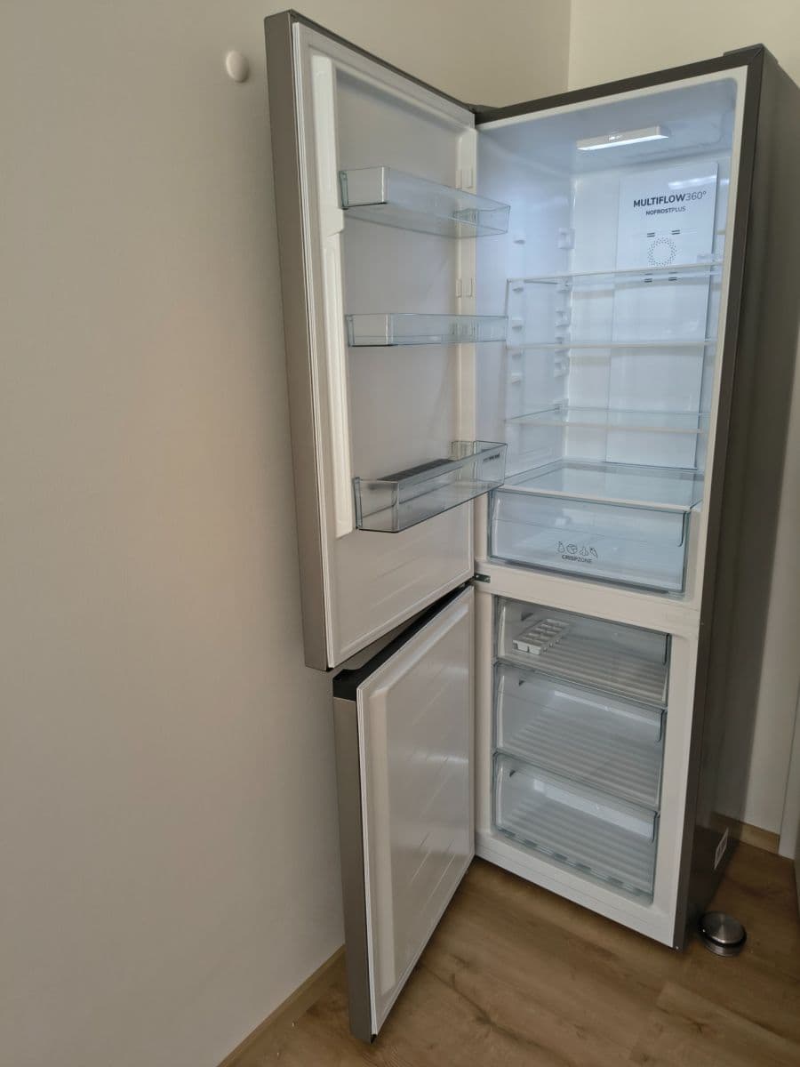 Studio flat to rent, 37 m², Gerstelova, Prague, Prague Studio flat to rent, 37 m², Gerstelova, Prague, Prague