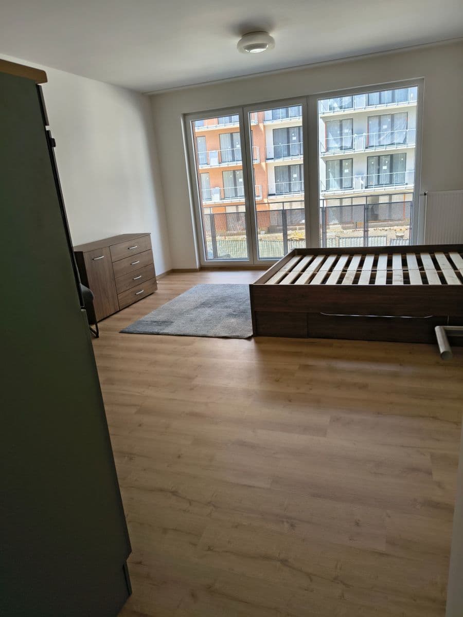 Studio flat to rent, 37 m², Gerstelova, Prague, Prague Studio flat to rent, 37 m², Gerstelova, Prague, Prague