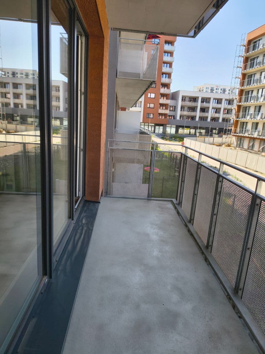 Studio flat to rent, 37 m², Gerstelova, Prague, Prague Studio flat to rent, 37 m², Gerstelova, Prague, Prague