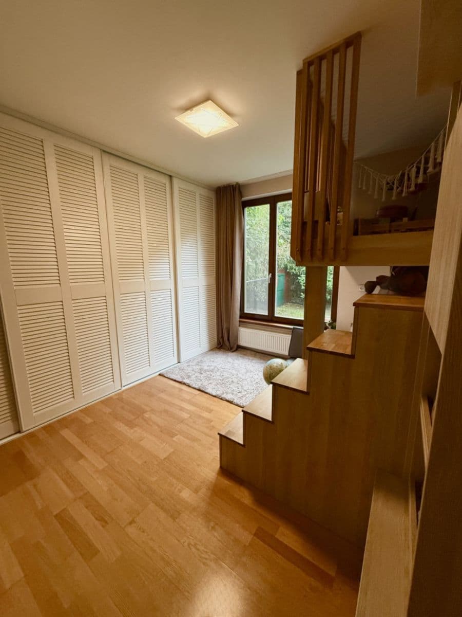 2 bedroom with open-plan kitchen flat to rent, 70 m², Kamýcká, Prague, Prague 2 bedroom with open-plan kitchen flat to rent, 70 m², Kamýcká, Prague, Prague