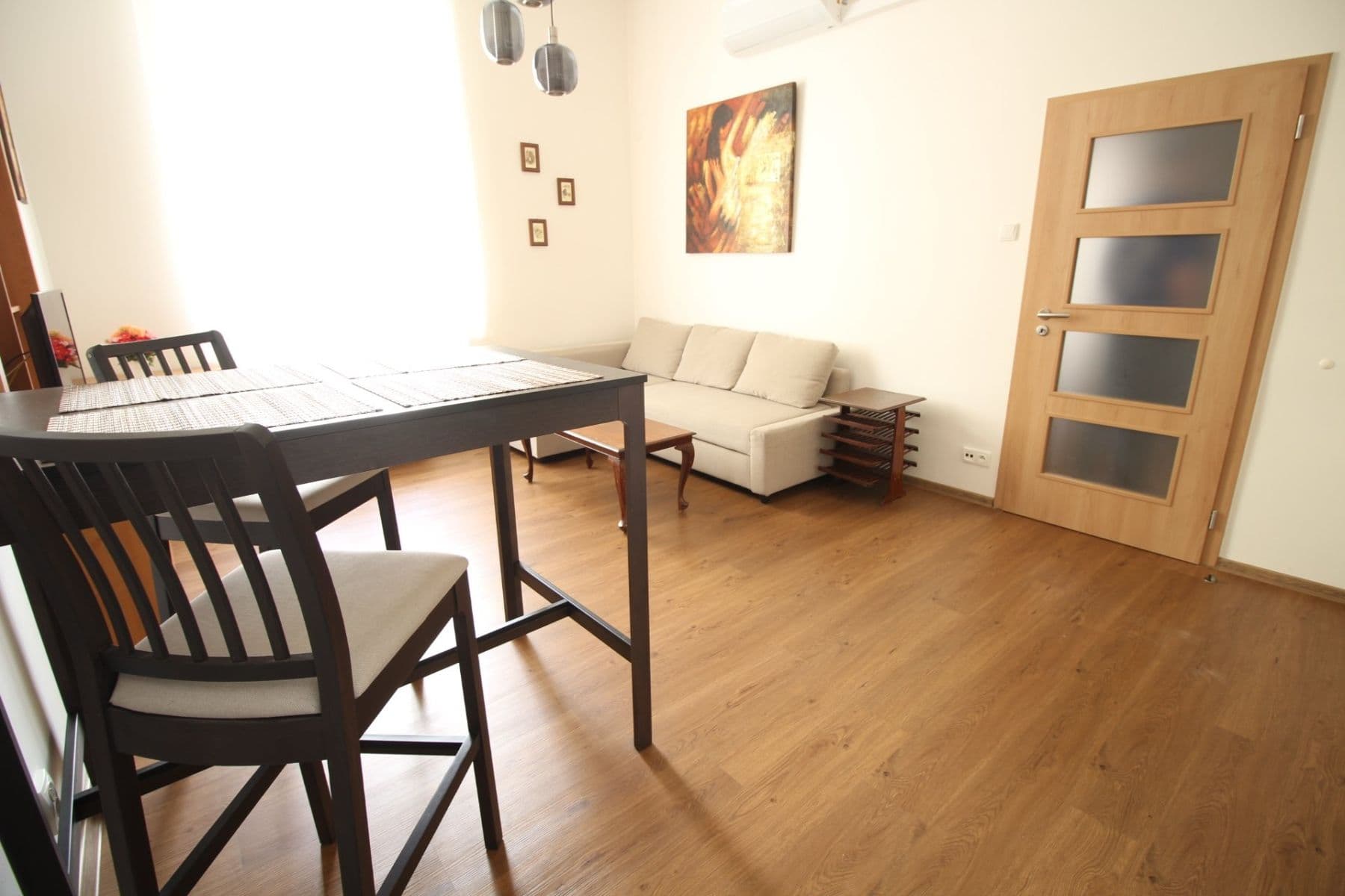 1 bedroom with open-plan kitchen flat to rent, 34 m², Vodičkova, Prague, Prague 1 bedroom with open-plan kitchen flat to rent, 34 m², Vodičkova, Prague, Prague