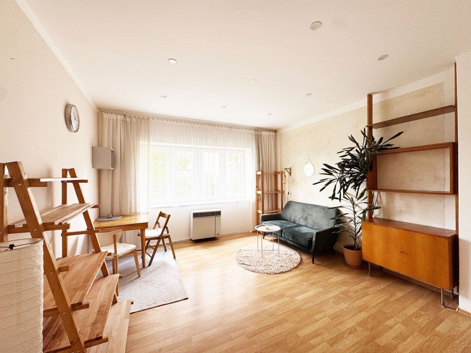1 bedroom with open-plan kitchen flat to rent, 47 m², Jihlavská, Prague, Prague 1 bedroom with open-plan kitchen flat to rent, 47 m², Jihlavská, Prague, Prague