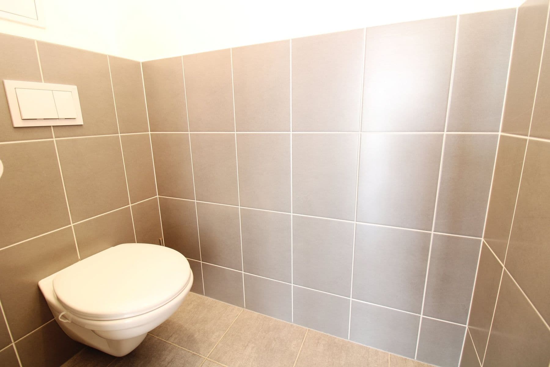 1 bedroom with open-plan kitchen flat to rent, 52 m², Jaroslava Holečka, Kladno, Středočeský Region 1 bedroom with open-plan kitchen flat to rent, 52 m², Jaroslava Holečka, Kladno, Středočeský Region