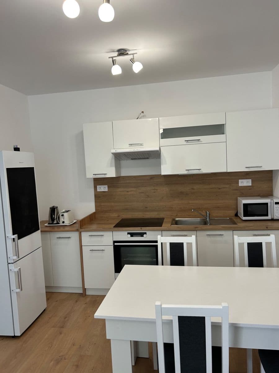 2 bedroom flat to rent, 51 m², Galvaniho, Ružinov, Bratislavský Region 2 bedroom flat to rent, 51 m², Galvaniho, Ružinov, Bratislavský Region