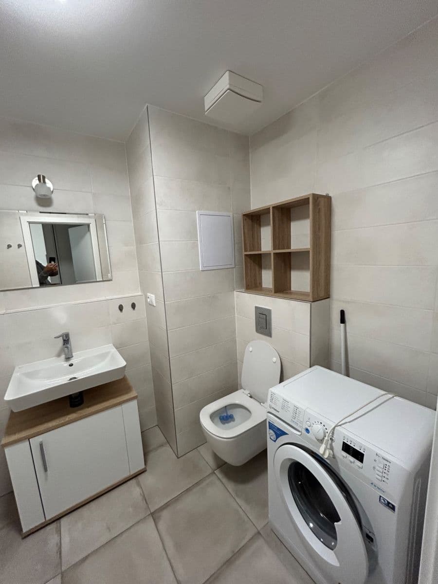2 bedroom flat to rent, 51 m², Galvaniho, Ružinov, Bratislavský Region 2 bedroom flat to rent, 51 m², Galvaniho, Ružinov, Bratislavský Region