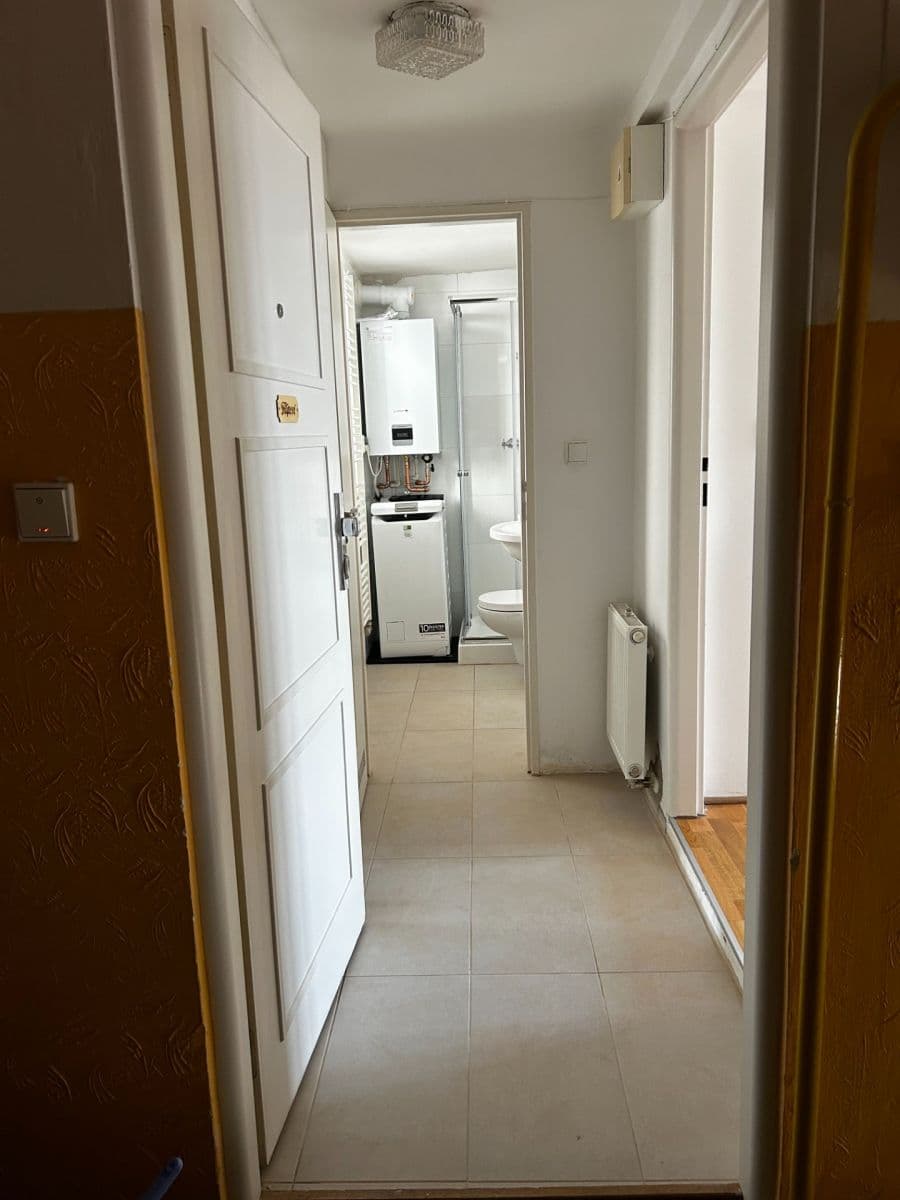 Studio flat to rent, 27 m², Šlikova, Prague, Prague Studio flat to rent, 27 m², Šlikova, Prague, Prague