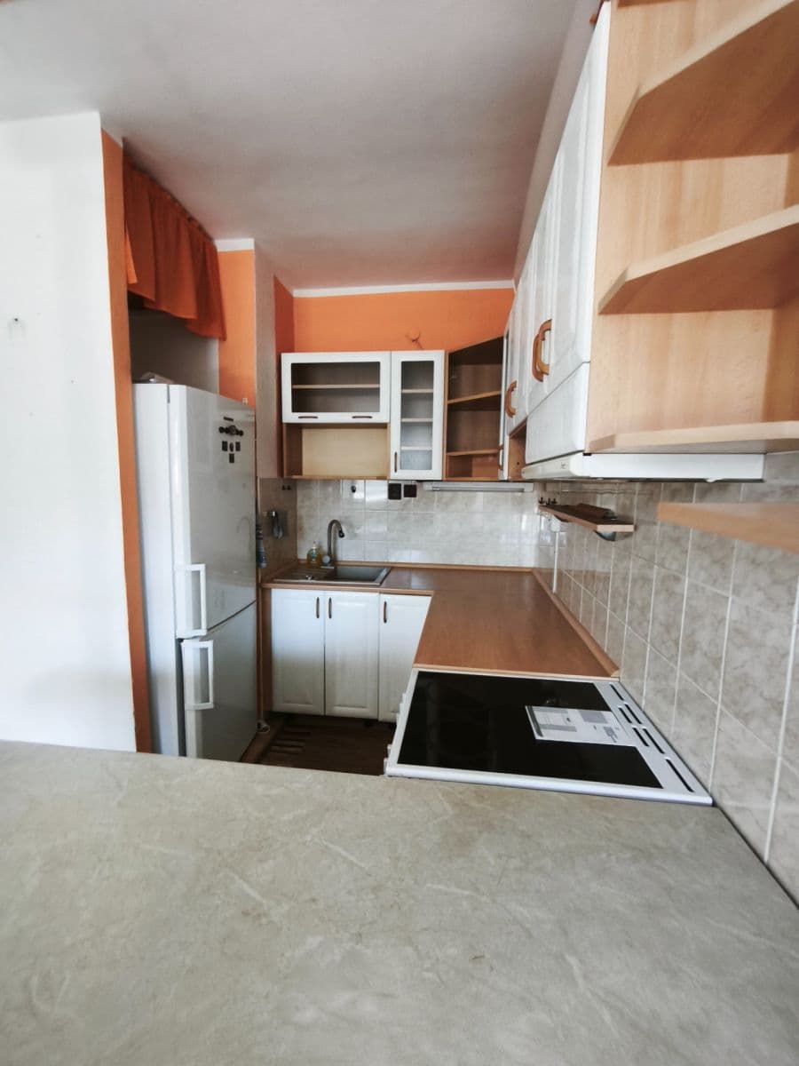 1 bedroom with open-plan kitchen flat for sale, 38 m², Okružní, Vsetín, Zlínský Region 1 bedroom with open-plan kitchen flat for sale, 38 m², Okružní, Vsetín, Zlínský Region