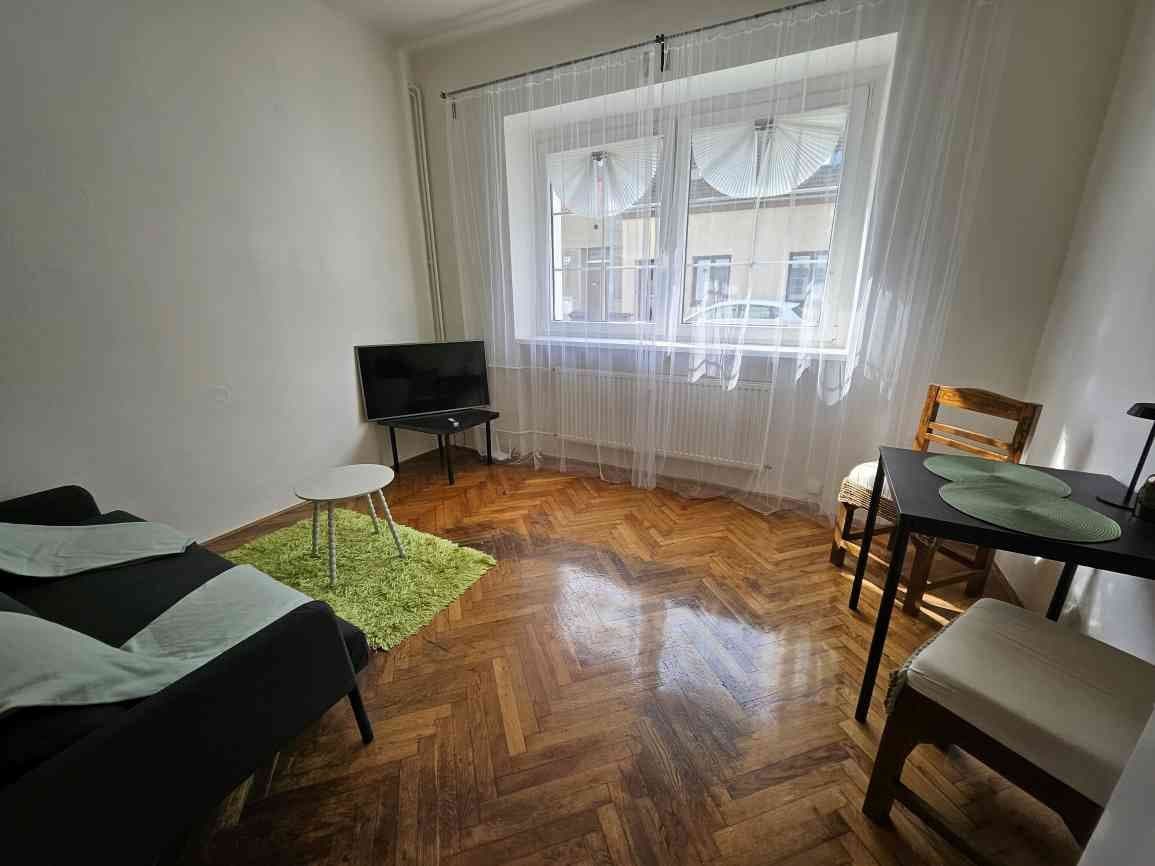 1 bedroom with open-plan kitchen flat to rent, 52 m², Skopalíkova, Brno, Jihomoravský Region 1 bedroom with open-plan kitchen flat to rent, 52 m², Skopalíkova, Brno, Jihomoravský Region