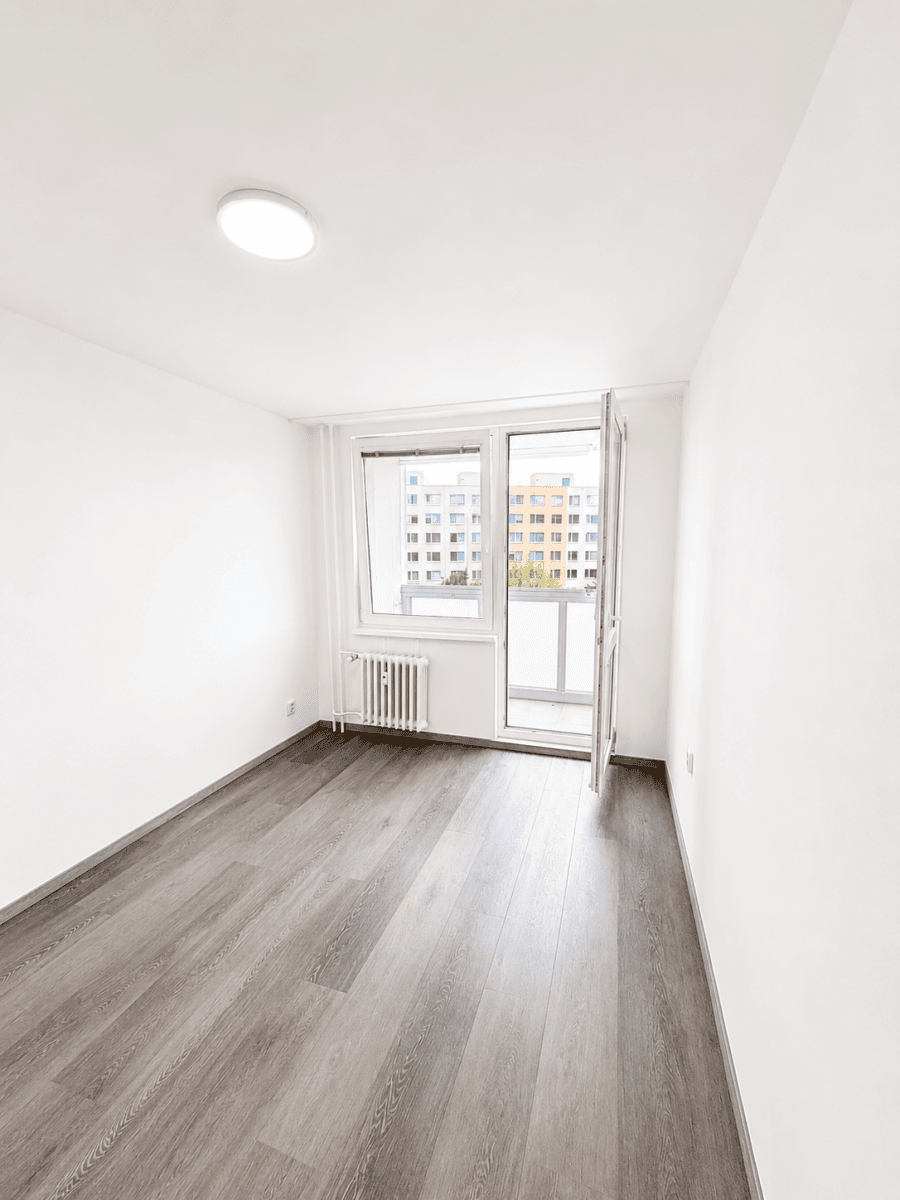 2 bedroom with open-plan kitchen flat to rent, 67 m², Janovská, Prague, Prague 2 bedroom with open-plan kitchen flat to rent, 67 m², Janovská, Prague, Prague