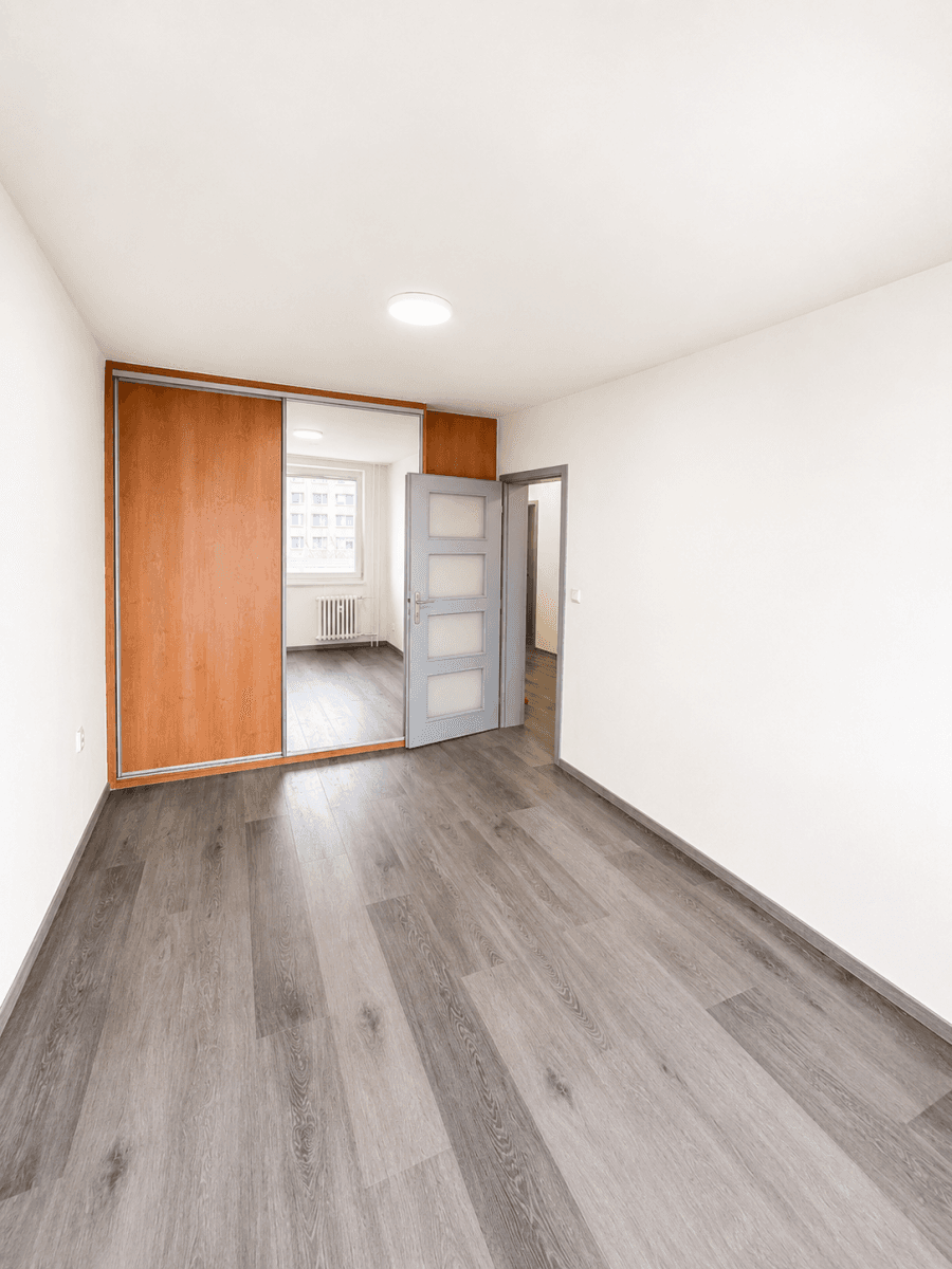 2 bedroom with open-plan kitchen flat to rent, 67 m², Janovská, Prague, Prague 2 bedroom with open-plan kitchen flat to rent, 67 m², Janovská, Prague, Prague