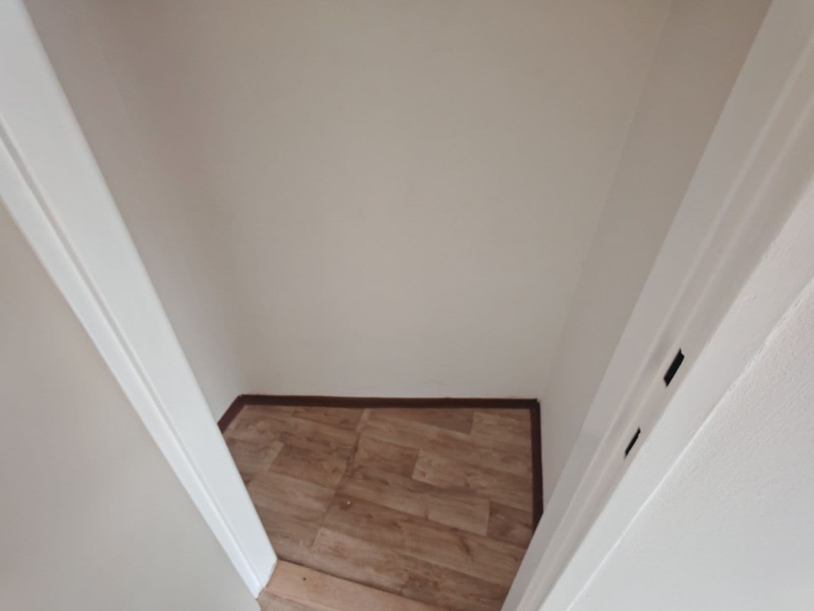 1 bedroom with open-plan kitchen flat to rent, 50 m², U Elektrárny, Prague, Prague 1 bedroom with open-plan kitchen flat to rent, 50 m², U Elektrárny, Prague, Prague