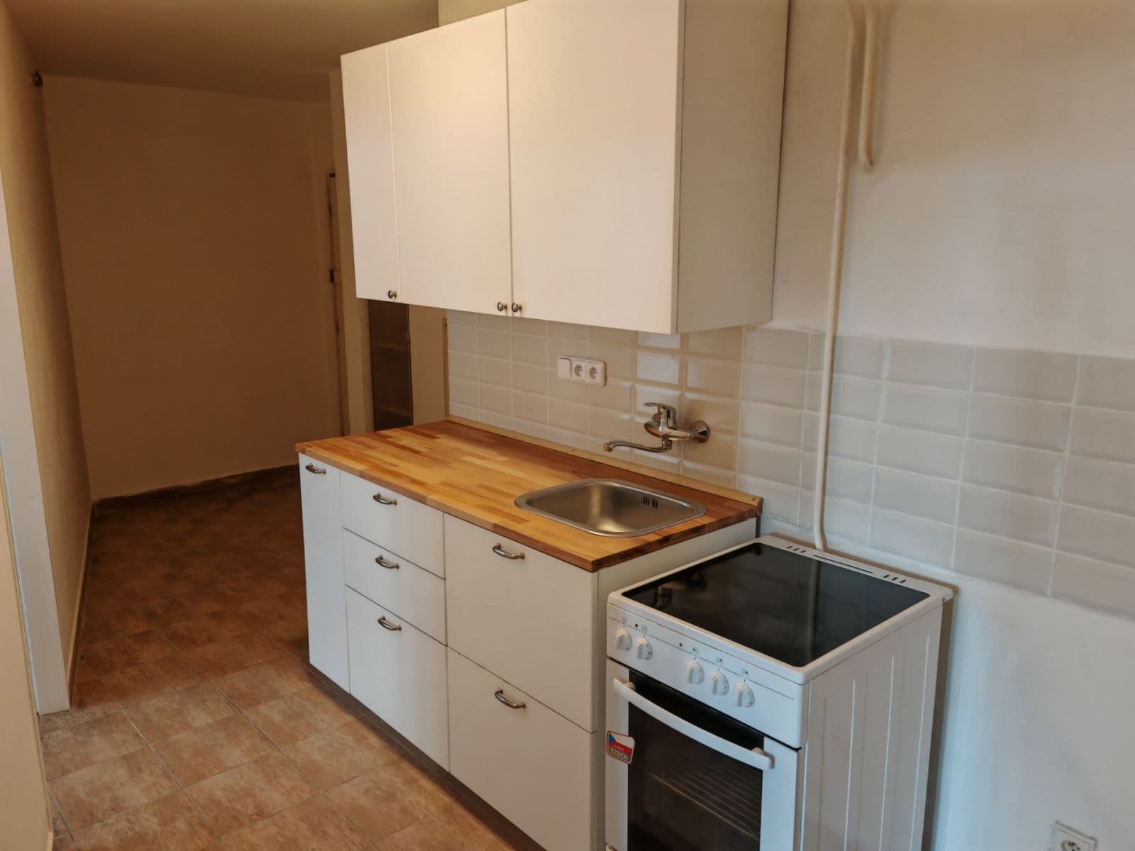 1 bedroom with open-plan kitchen flat to rent, 50 m², U Elektrárny, Prague, Prague 1 bedroom with open-plan kitchen flat to rent, 50 m², U Elektrárny, Prague, Prague