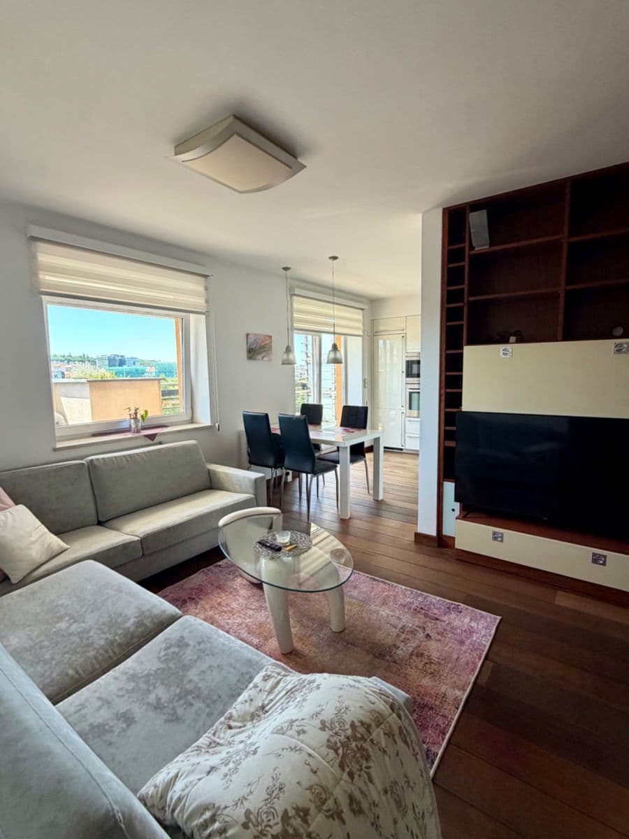 1 bedroom with open-plan kitchen flat to rent, 50 m², Nepilova, Prague, Prague 1 bedroom with open-plan kitchen flat to rent, 50 m², Nepilova, Prague, Prague