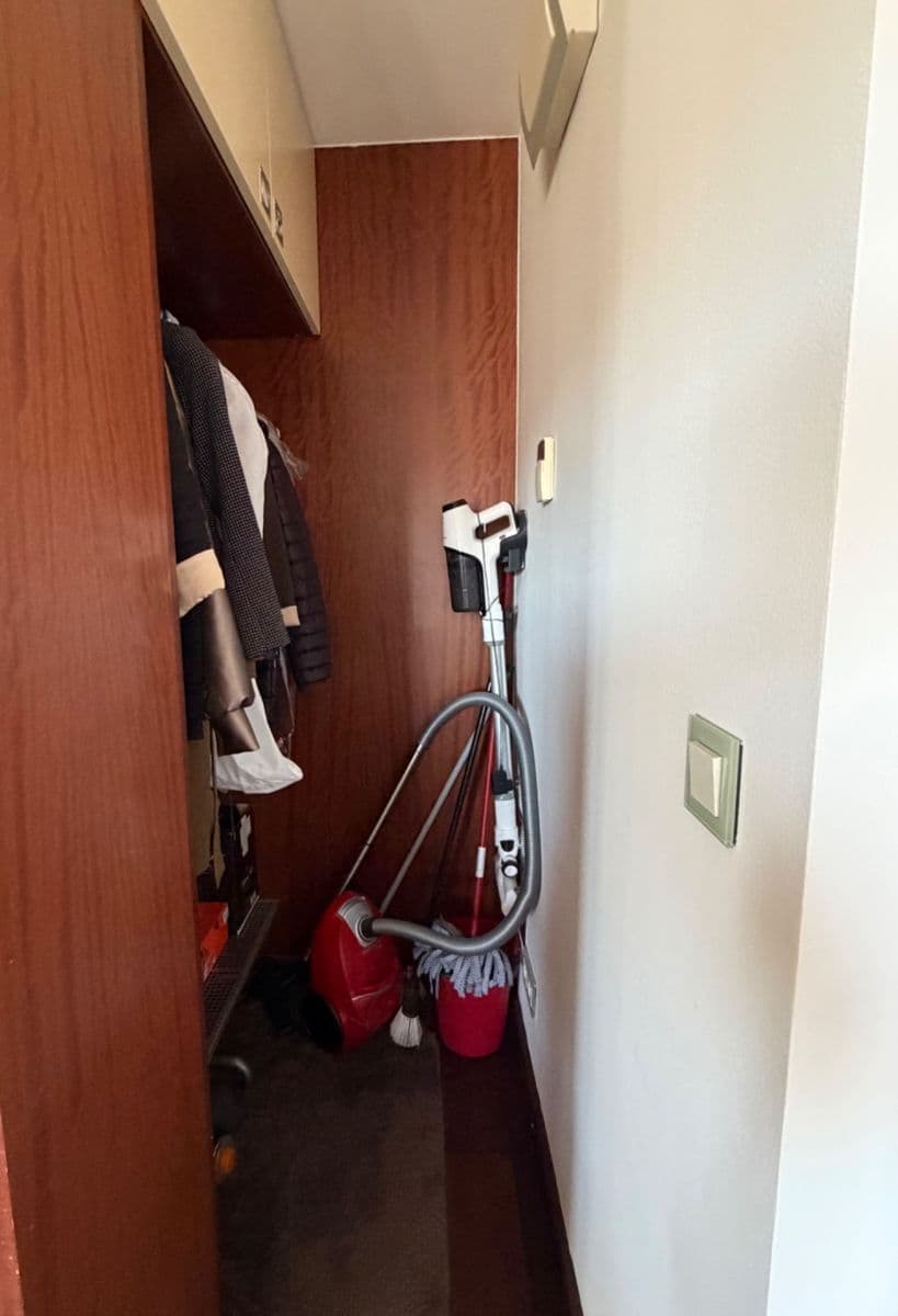 1 bedroom with open-plan kitchen flat to rent, 50 m², Nepilova, Prague, Prague 1 bedroom with open-plan kitchen flat to rent, 50 m², Nepilova, Prague, Prague