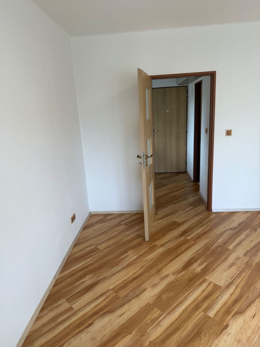 Studio flat for sale, 23 m², Matouše Václavka, Vsetín, Zlínský Region Studio flat for sale, 23 m², Matouše Václavka, Vsetín, Zlínský Region