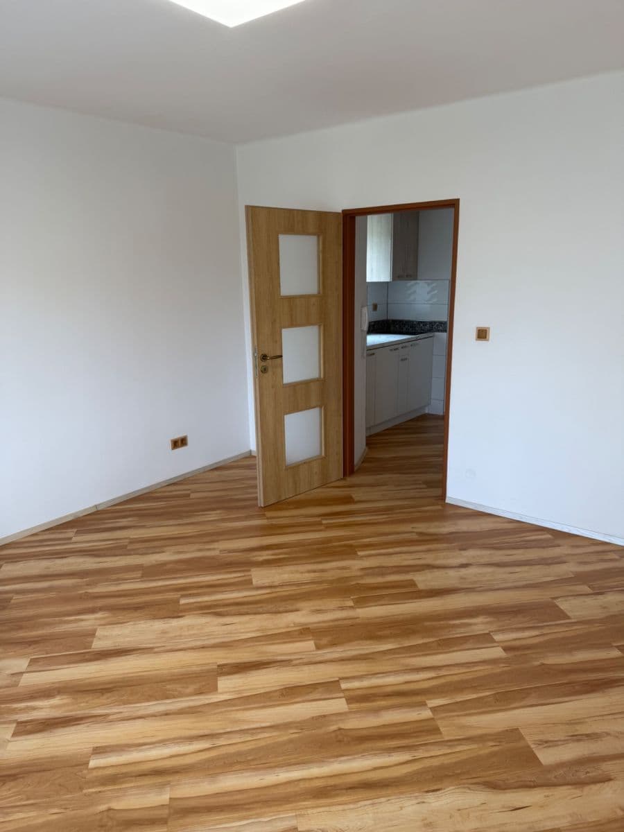 Studio flat for sale, 23 m², Matouše Václavka, Vsetín, Zlínský Region Studio flat for sale, 23 m², Matouše Václavka, Vsetín, Zlínský Region