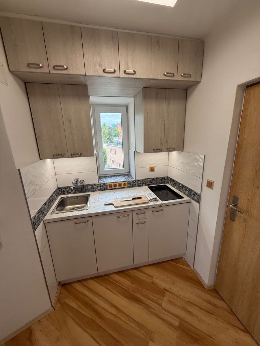 Studio flat for sale, 23 m², Matouše Václavka, Vsetín, Zlínský Region Studio flat for sale, 23 m², Matouše Václavka, Vsetín, Zlínský Region