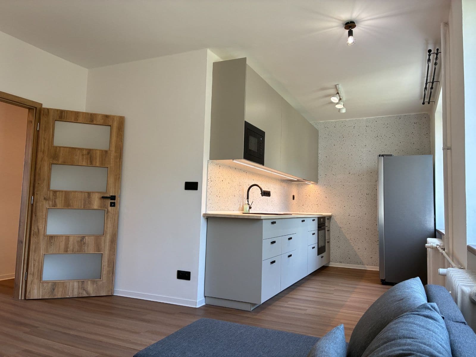 2 bedroom with open-plan kitchen flat to rent, 62 m², Liberijská, Prague, Prague 2 bedroom with open-plan kitchen flat to rent, 62 m², Liberijská, Prague, Prague