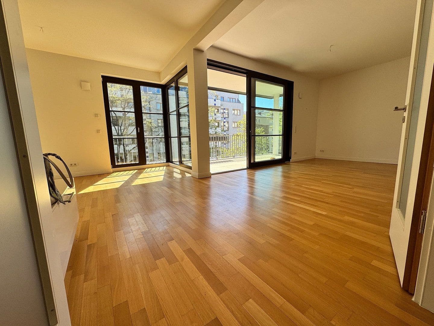 4 bedroom flat for sale, 141 m², Düsseldorfer Straße 28, Berlin, Berlin 4 bedroom flat for sale, 141 m², Düsseldorfer Straße 28, Berlin, Berlin
