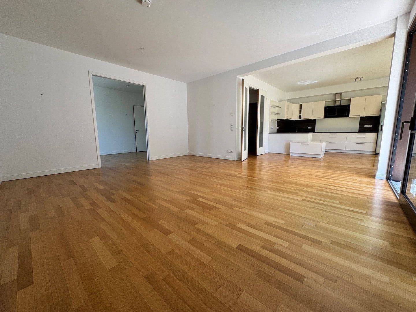 4 bedroom flat for sale, 141 m², Düsseldorfer Straße 28, Berlin, Berlin 4 bedroom flat for sale, 141 m², Düsseldorfer Straße 28, Berlin, Berlin