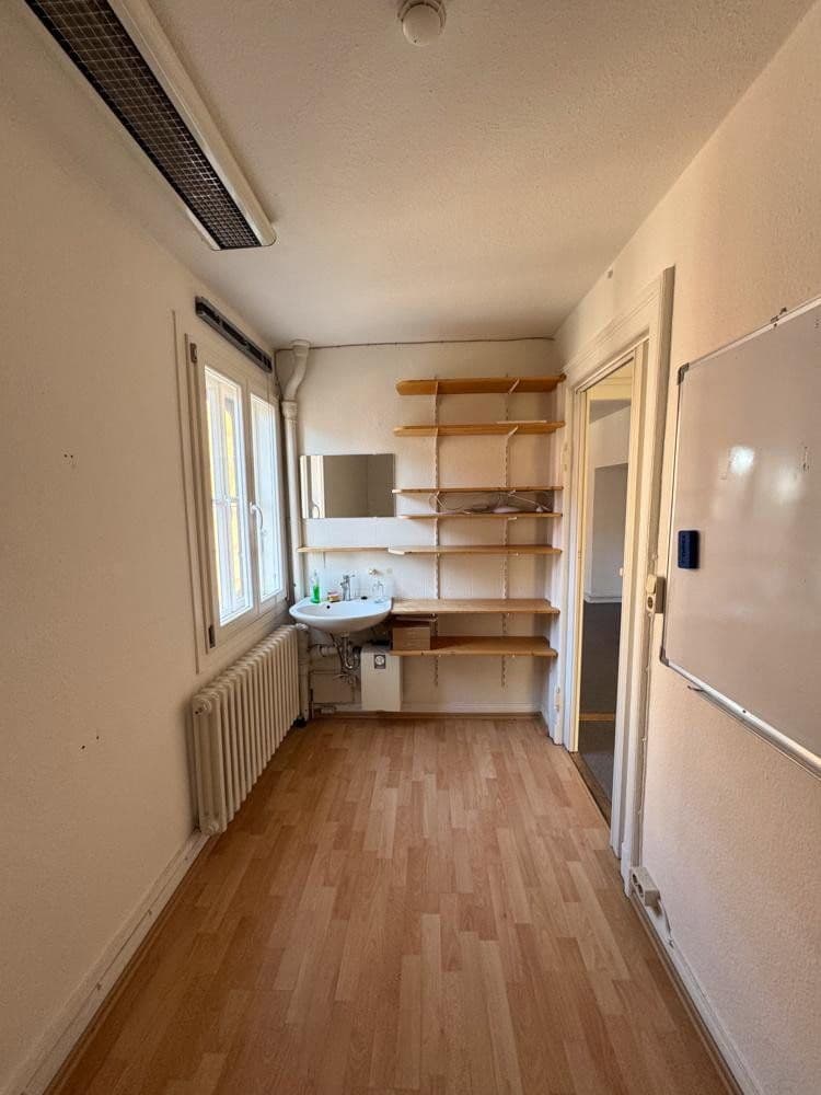 office to rent, 31 m², Am Berge 35, Lüneburg, Lower Saxony office to rent, 31 m², Am Berge 35, Lüneburg, Lower Saxony