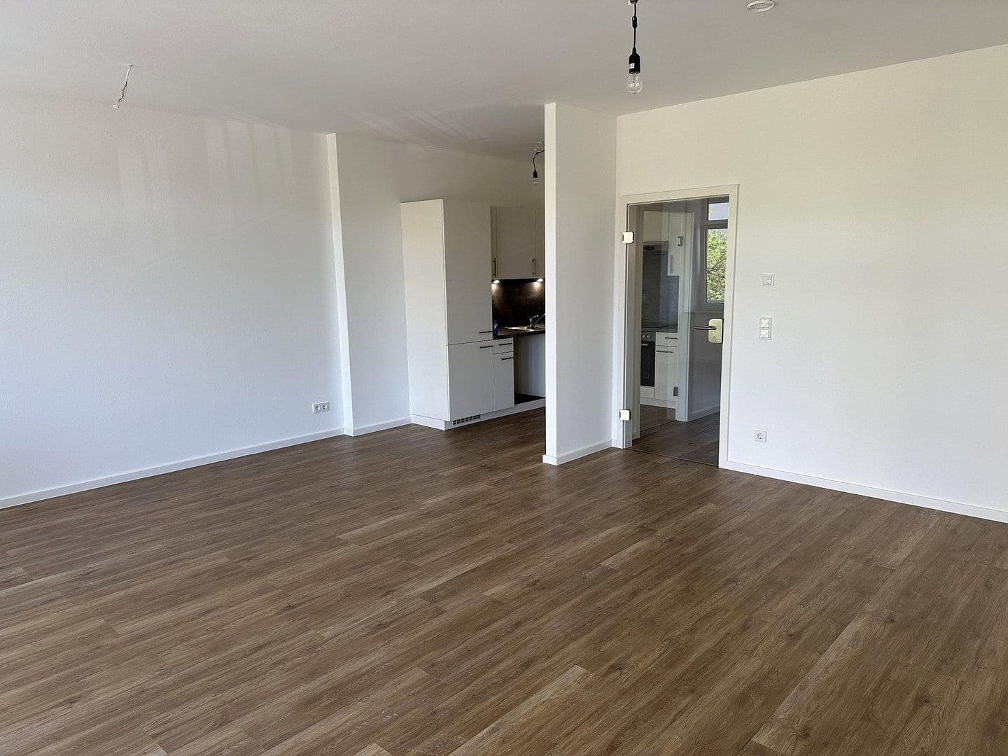 3 bedroom flat to rent, 82 m², Nymphenburger Straße 166, München, Bavaria 3 bedroom flat to rent, 82 m², Nymphenburger Straße 166, München, Bavaria