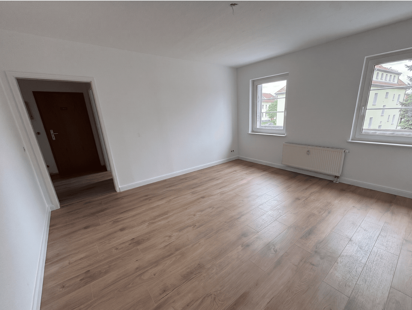 3 bedroom with open-plan kitchen flat to rent, 78 m², Neukieritzsch, Saxony 3 bedroom with open-plan kitchen flat to rent, 78 m², Neukieritzsch, Saxony