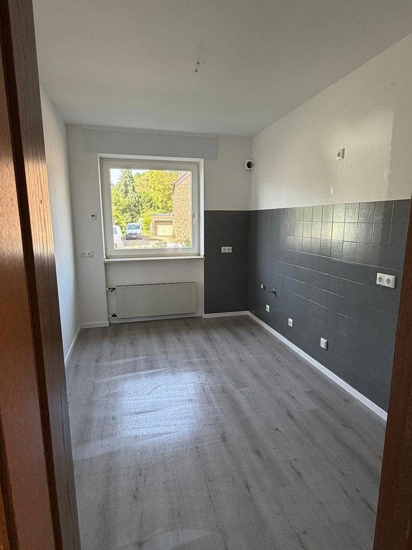 2 bedroom flat to rent, 98 m², Eilendorfer Straße 102, Aachen, North Rhine-Westphalia 2 bedroom flat to rent, 98 m², Eilendorfer Straße 102, Aachen, North Rhine-Westphalia