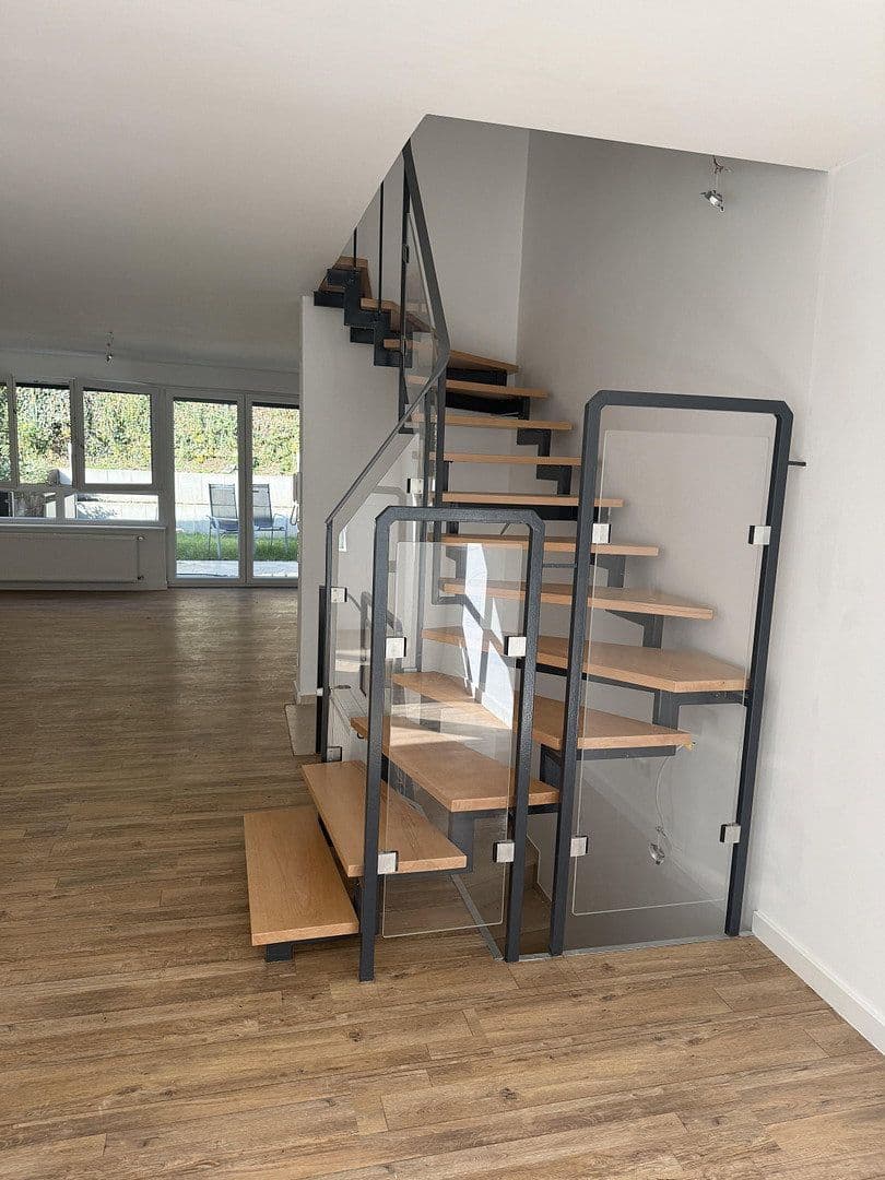 house to rent, 120 m², Nibelungenstraße 146A, Bensheim, Hesse house to rent, 120 m², Nibelungenstraße 146A, Bensheim, Hesse