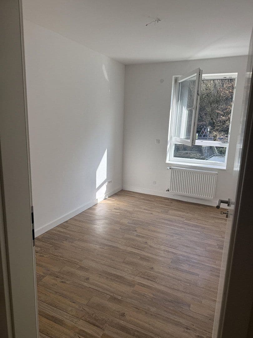 house to rent, 120 m², Nibelungenstraße 146A, Bensheim, Hesse house to rent, 120 m², Nibelungenstraße 146A, Bensheim, Hesse