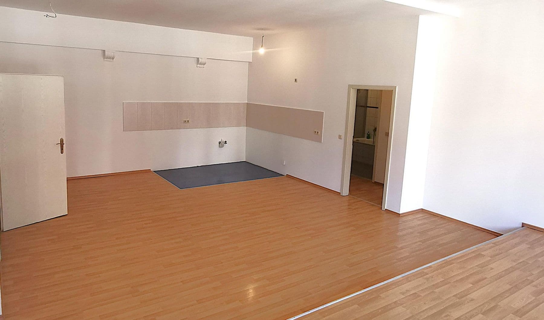 3 bedroom flat to rent, 95 m², Petersstrasse 23, Freiberg, Saxony 3 bedroom flat to rent, 95 m², Petersstrasse 23, Freiberg, Saxony